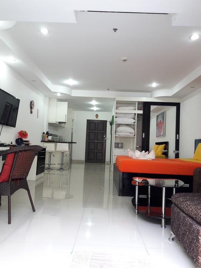 View Talay 6 Suite Apartments Pattaya Exterior foto